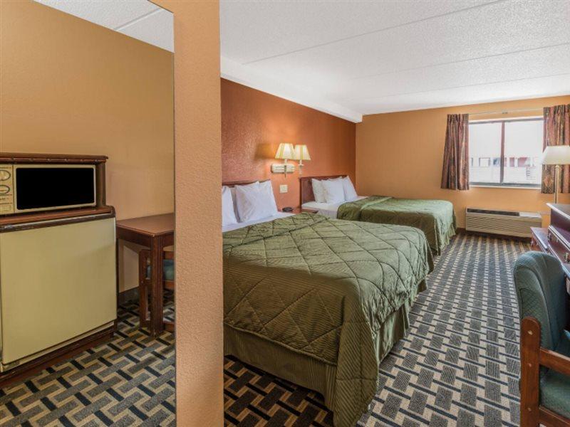Days Inn By Wyndham Hurstbourne Louisville Exterior foto